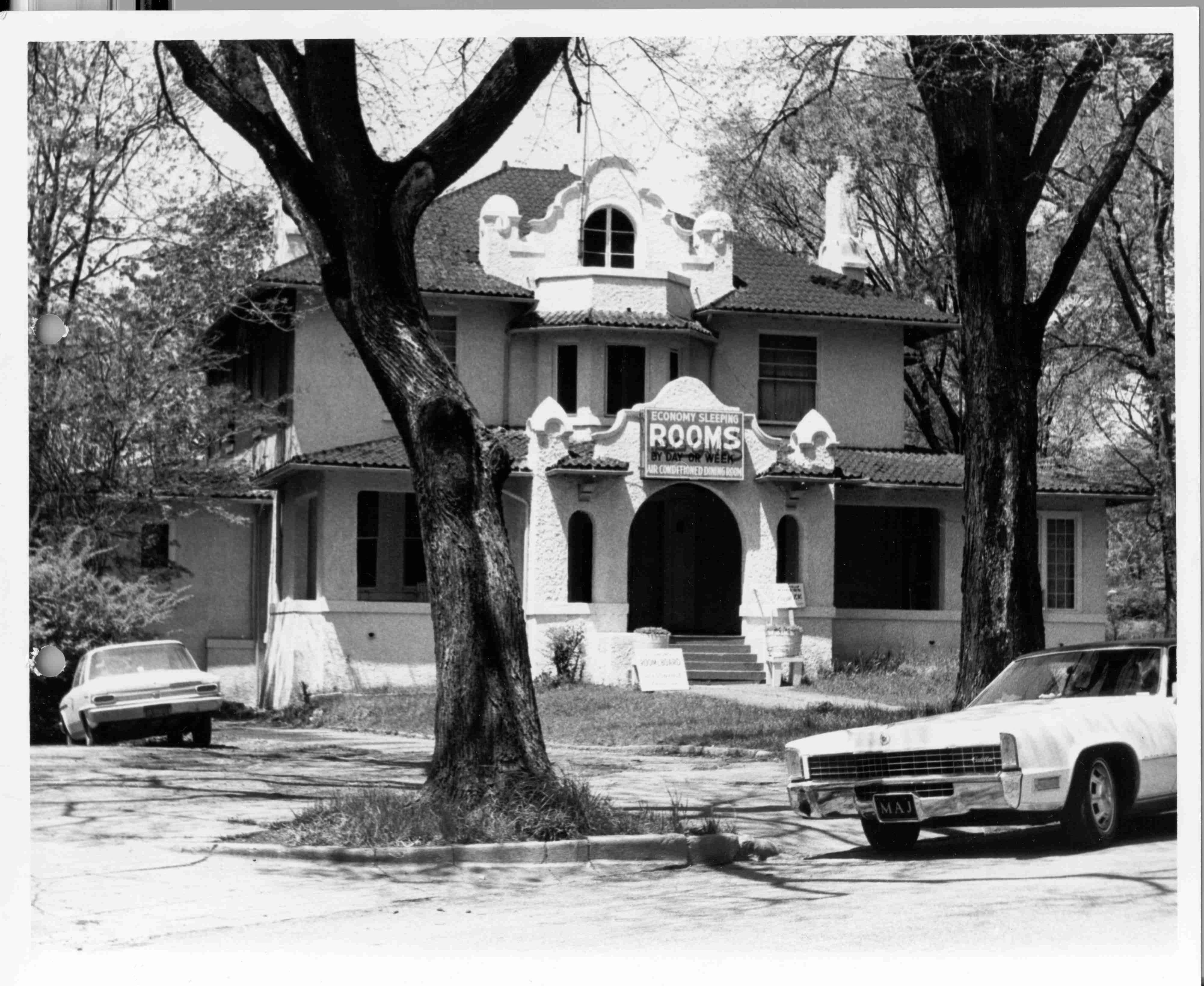 rooming house 3.jpg